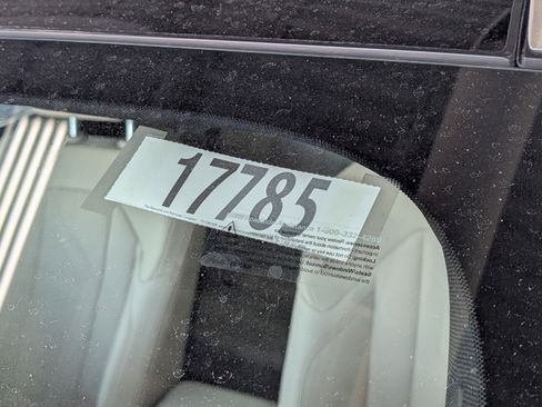 Used 2025 BMW X3 xDrive30i w/ Premium Package image 25