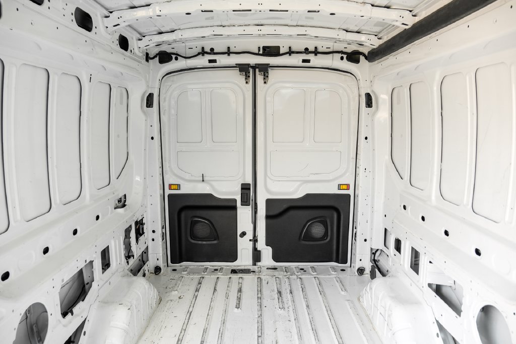 Used 2023 Ford Transit 250 Medium Roof AWD image 33