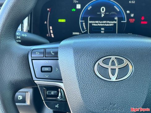 Certified 2025 Toyota Camry LE image 22