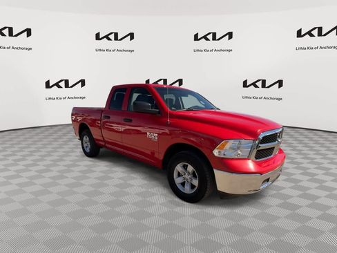 Used 2024 RAM 1500 Classic SLT AWD/4WD image 3