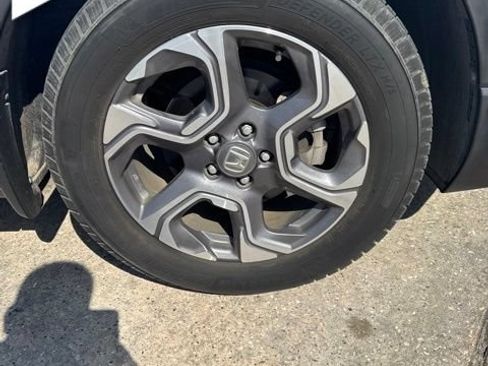 Used 2018 Honda CR-V EX image 2