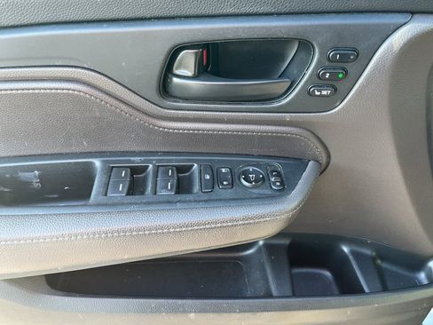 Used 2018 Honda Odyssey EX-L image 9