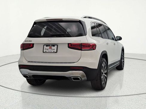 Used 2022 Mercedes-Benz GLB 250 4MATIC image 7