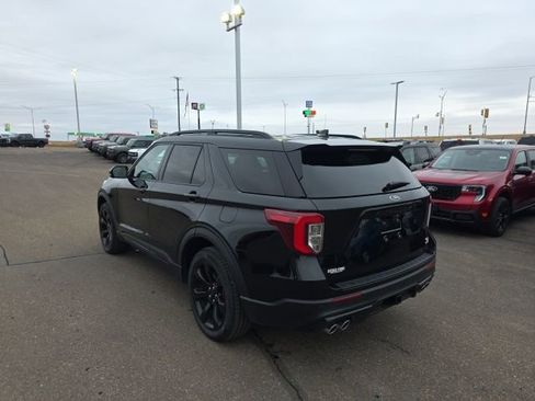 Used 2023 Ford Explorer ST w/ Equipment Group 401A image 5