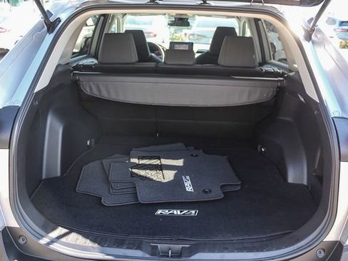 Used 2021 Toyota RAV4 LE w/ Carpet Mat Package (TMS) image 38
