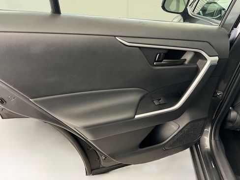 Used 2024 Toyota RAV4 LE image 27