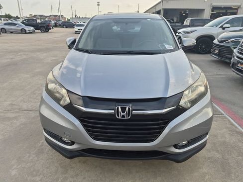 Used 2018 Honda HR-V EX image 5