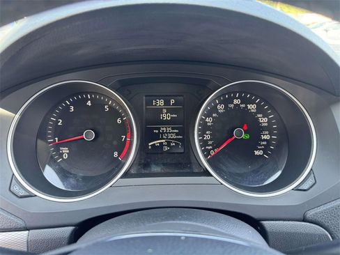 Used 2016 Volkswagen Jetta SE image 22