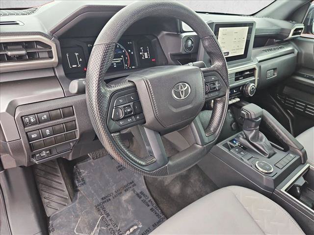 Used 2025 Toyota Tacoma SR5 RWD image 10