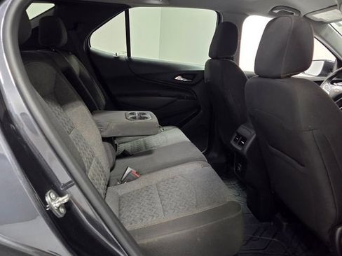 Used 2022 Chevrolet Equinox LT FWD image 17