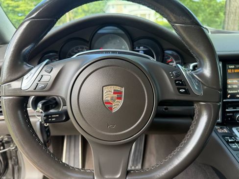 Used 2015 Porsche Panamera 4S image 22