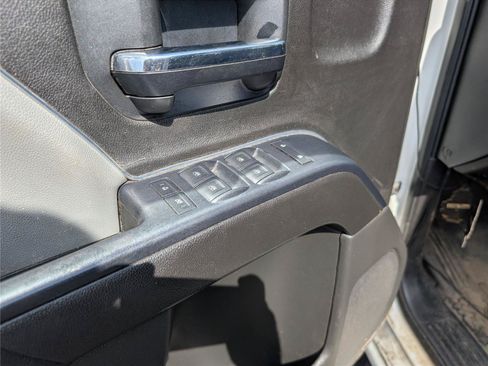 Used 2016 Chevrolet Silverado 1500 W/T RWD image 17
