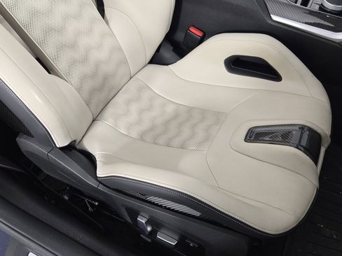 Used 2023 BMW M4 xDrive Competition image 25