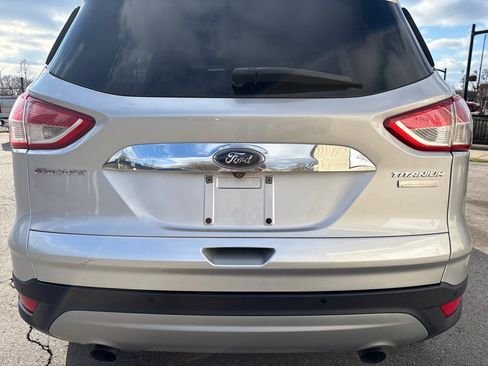 Used 2016 Ford Escape Titanium image 5