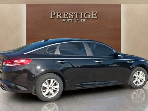 Used 2017 Kia Optima LX FWD image 21