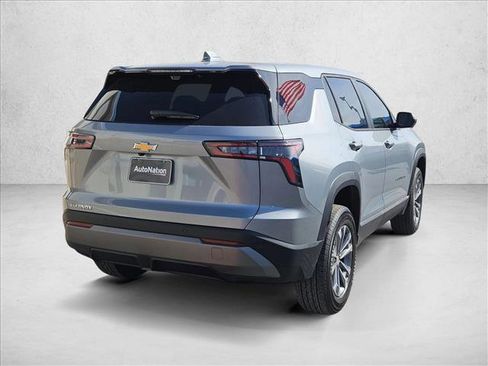 New 2026 Chevrolet Equinox LT w/ Safety and Technology Package FWD image 2