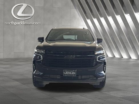 Used 2022 Chevrolet Tahoe LT w/ Luxury Package AWD/4WD image 27