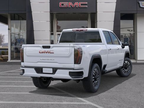 New 2026 GMC Sierra 2500 Denali Ultimate image 4