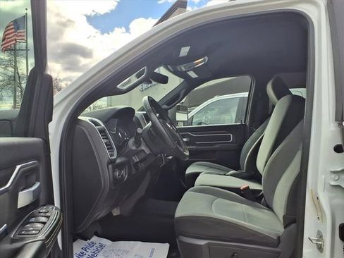 Used 2024 RAM 3500 Big Horn image 17