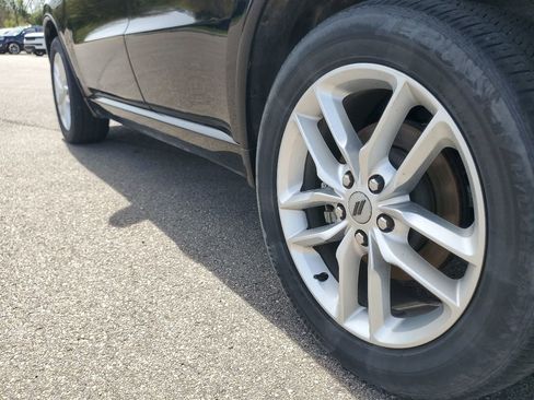 Used 2023 Dodge Durango GT AWD/4WD image 35