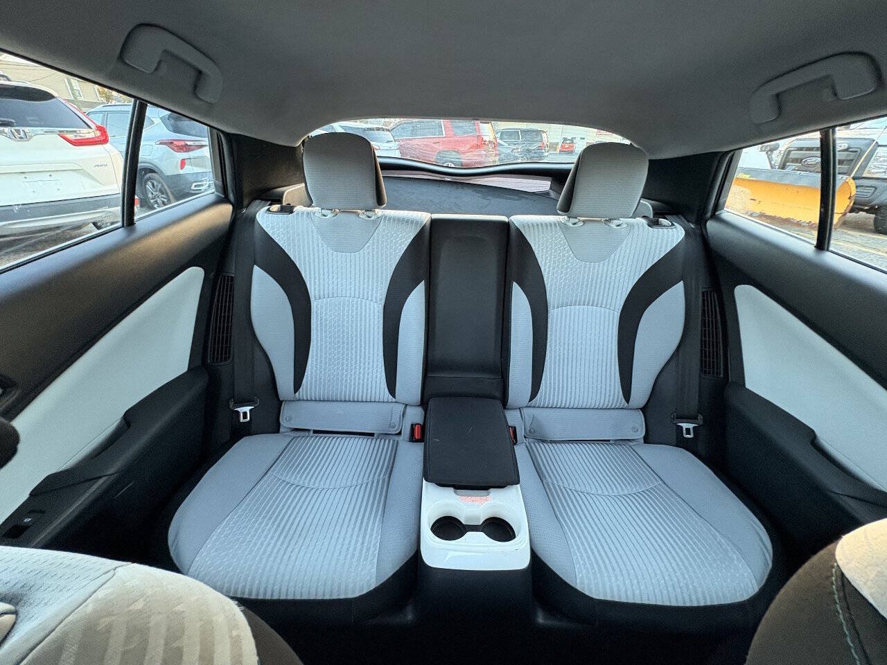 Used 2017 Toyota Prius Prime Plus FWD image 26