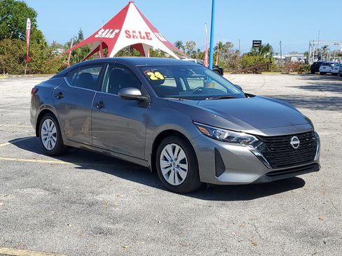 Used 2024 Nissan Sentra S image 1