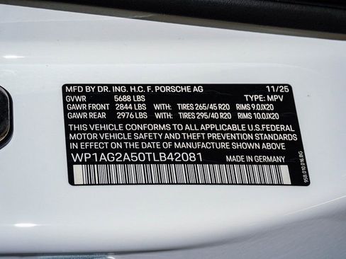 New 2026 Porsche Macan S image 30