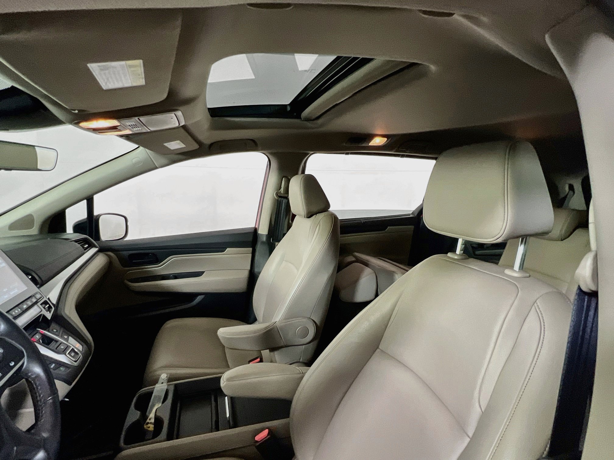 Used 2023 Honda Odyssey EX-L image 21