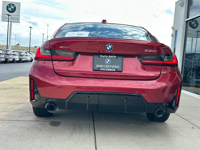 Used 2025 BMW 330i xDrive Sedan w/ M Sport Package AWD/4WD image 8