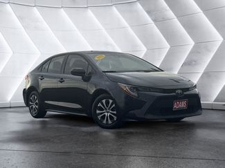 Used 2022 Toyota Corolla LE video 1