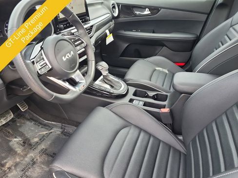 Certified 2023 Kia Forte GT-Line w/ GT-Line Premium Package FWD image 9