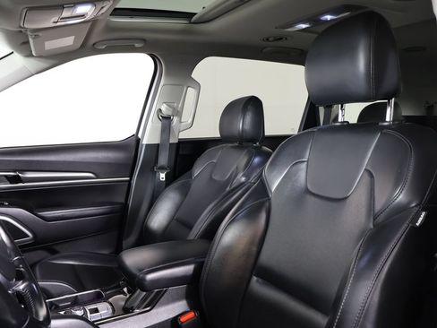 Used 2020 Kia Telluride S AWD/4WD image 31