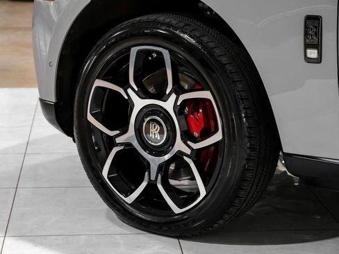Used 2023 Rolls-Royce Cullinan Black Badge w/ Driver's Package AWD/4WD image 77