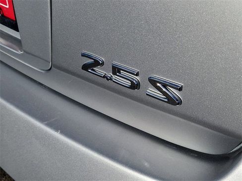 Used 2005 Nissan Altima 2.5 S w/ (S02) Side Airbags Pkg image 12