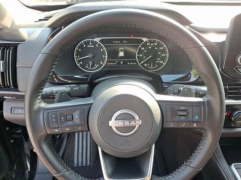 Certified 2024 Nissan Pathfinder SV AWD/4WD image 19