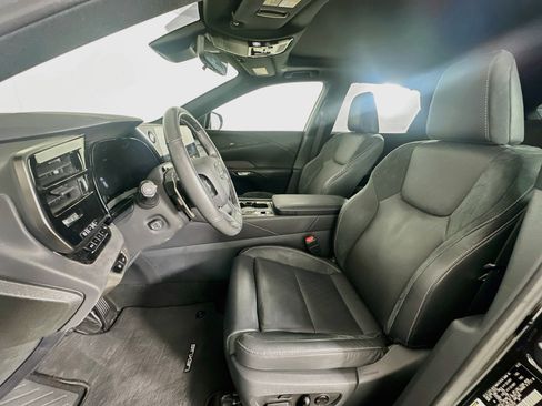Used 2023 Lexus RX 350 w/ Accessory Package (Z1) AWD/4WD image 13