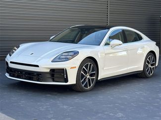 New 2026 Porsche Panamera video 1