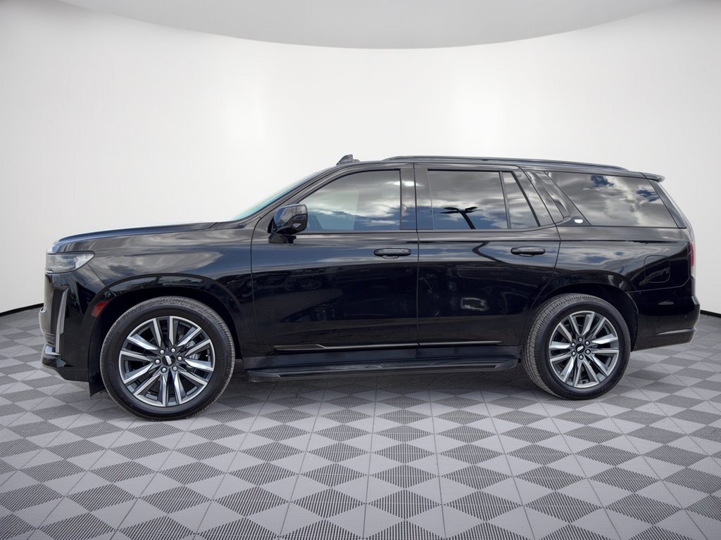 Used 2022 Cadillac Escalade Sport Platinum w/ Heavy-Duty Trailer Package AWD/4WD image 2