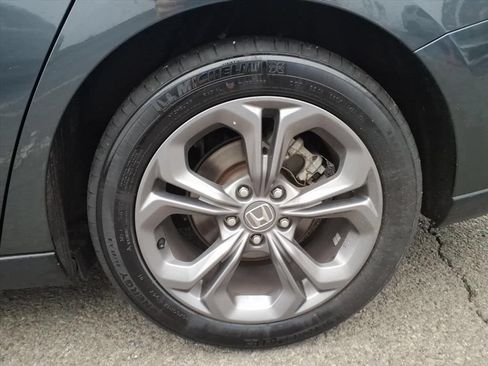 Used 2024 Honda Accord EX image 14