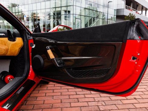 Used 2015 Ferrari 458 Speciale A image 38