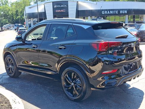 Used 2026 Buick Encore GX Sport Touring w/ Comfort Package AWD/4WD image 4