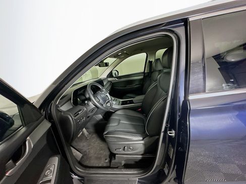 Used 2025 Hyundai Palisade SEL FWD image 13