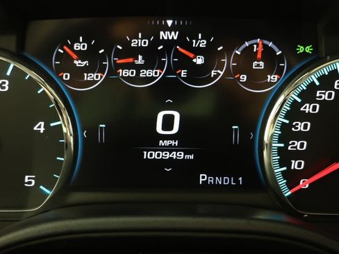 Used 2019 GMC Sierra 2500 Denali w/ Duramax Plus Package AWD/4WD image 12