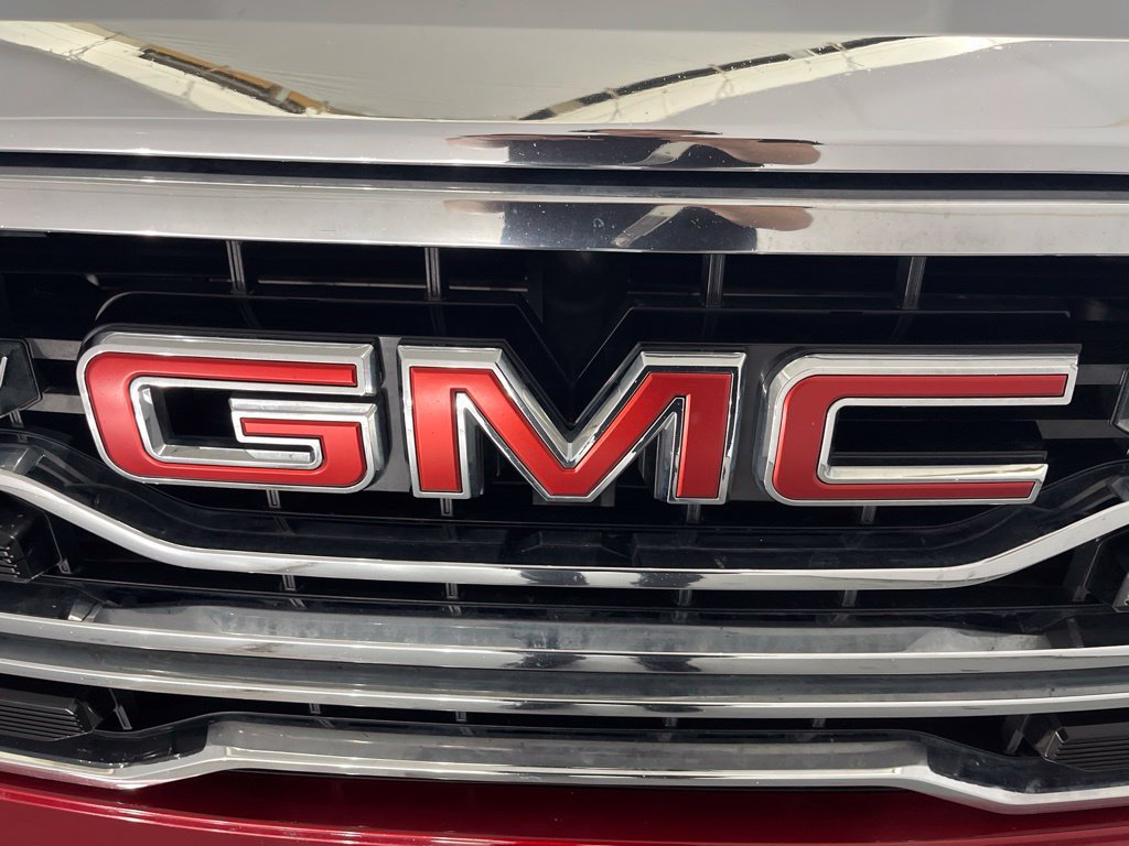Used 2023 GMC Sierra 1500 SLT w/ SLT Convenience Package AWD/4WD image 31