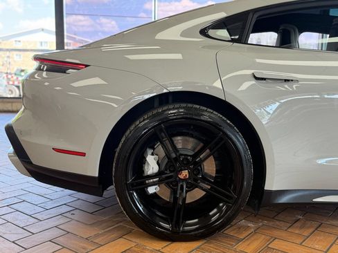 Used 2021 Porsche Taycan Turbo w/ Premium Package AWD/4WD image 9