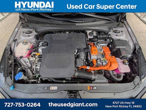 Certified 2023 Hyundai Elantra Limited w/ Cargo Package FWD image 13