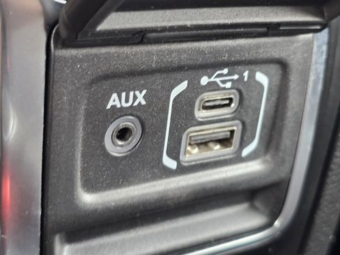 Used 2022 Jeep Gladiator Mojave w/ LED Lighting Group image 5