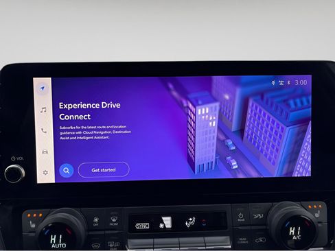 Used 2024 Toyota Grand Highlander XLE image 6