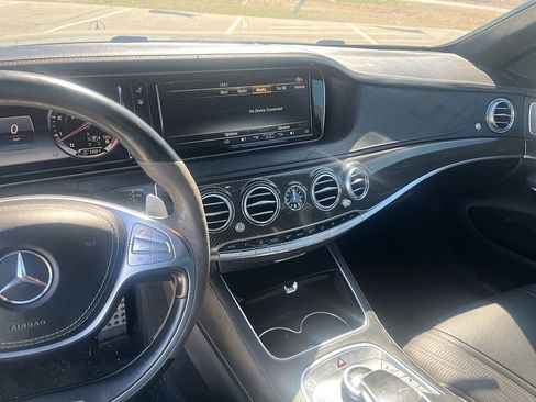 Used 2015 Mercedes-Benz S 63 AMG 4MATIC Sedan image 29
