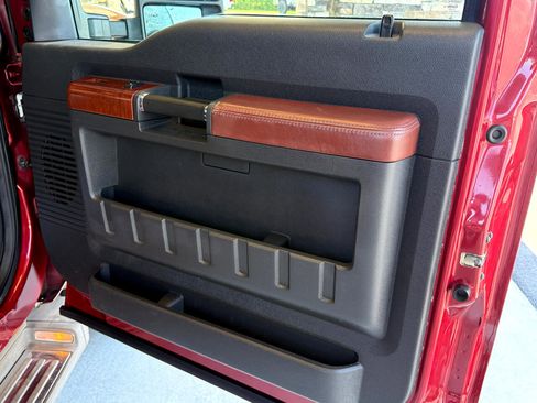 Used 2014 Ford F250 King Ranch w/ Snow Plow Prep Package image 13